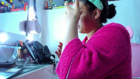 Dulce  online show from January 10, 2025, 11:11 am