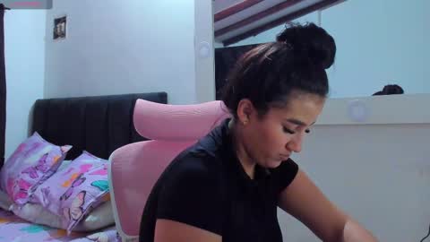 Dulce  online show from February 24, 2025, 10:36 pm