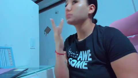 Dulce  online show from March 4, 2025, 12:33 pm