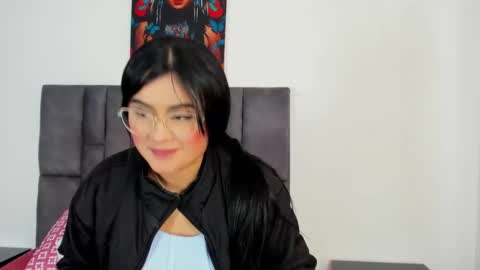 Dulce amg online show from February 25, 2025, 3:49 pm