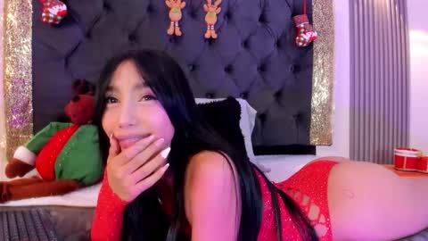 Dluce May online show from November 18, 2025, 4:17 am