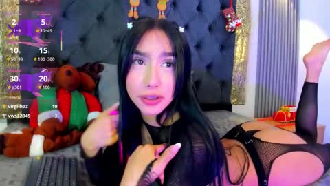 Dluce May online show from November 22, 2025, 4:11 am