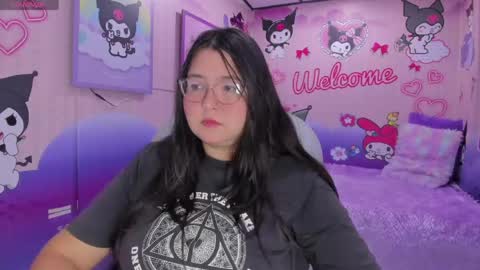 Dulce  online show from April 18, 2026, 11:47 am