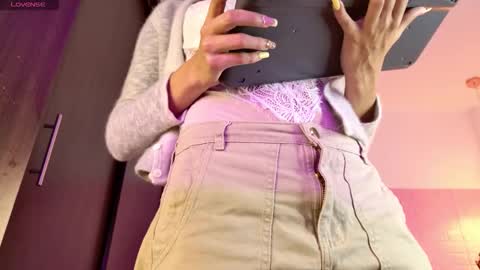 Snapshot of dulce_stormy chatting on February 10, 2026, 12:09 pm dulce_stormy online show from February 10, 2026, 12:09 pm