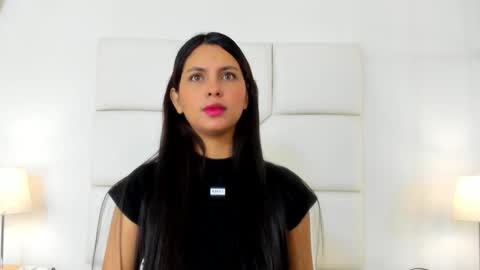 Dulce online show from February 25, 2026, 11:20 am