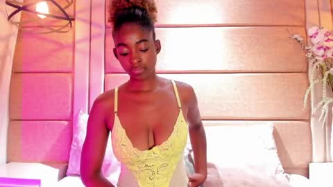 Dulce online show from March 26, 2026, 2:22 pm