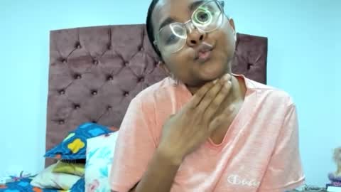 dulcetemtation14 online show from November 21, 2025, 5:33 pm