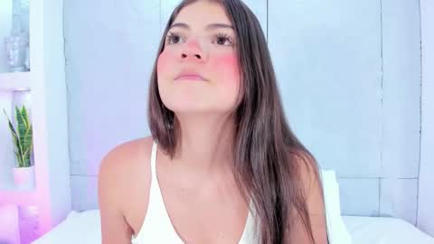 dulcevela online show from October 15, 2025, 11:16 pm