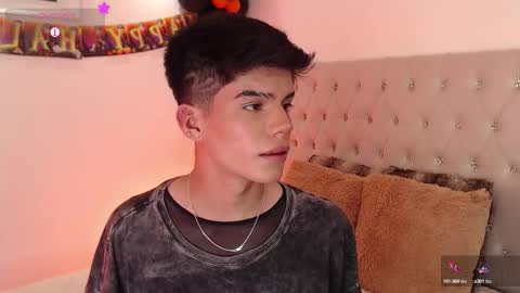 Dulcey online show from October 17, 2025, 4:15 am