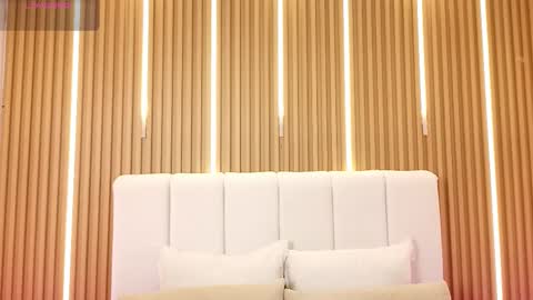 Dulcey online show from March 4, 2026, 4:51 am