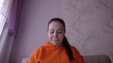 dulcieheath online show from February 11, 2025, 1:41 pm