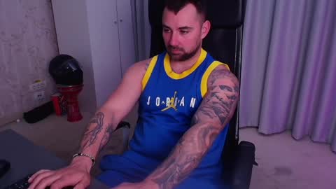 Snapshot of duncanstones chatting on June 5, 2026, 6:52 am DuncanStone online show from June 5, 2026, 6:52 am