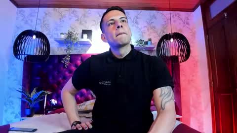 Dustin Sonne online show from March 8, 2026, 3:54 am