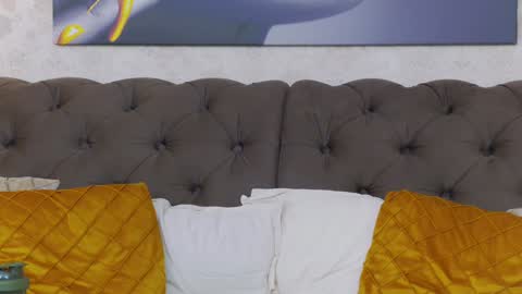 Dustin online show from December 7, 2024, 1:03 am