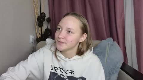 Jenny online show from January 18, 2026, 7:06 pm