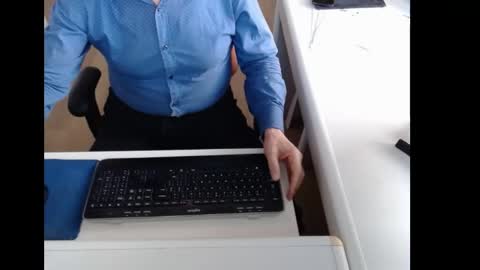 dutchpornking2 online show from April 20, 2026, 5:54 am