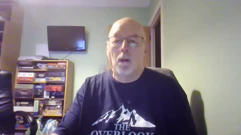 Snapshot of dutchunclejohn chatting on December 5, 2025, 3:20 pm DutchUncleJohn online show from December 5, 2025, 3:20 pm