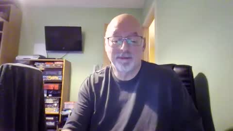 Snapshot of dutchunclejohn chatting on December 18, 2025, 12:22 pm DutchUncleJohn online show from December 18, 2025, 12:22 pm