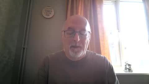 Snapshot of dutchunclejohn chatting on February 9, 2026, 1:04 pm DutchUncleJohn online show from February 9, 2026, 1:04 pm