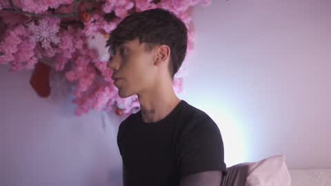 Dwayne xx online show from December 17, 2024, 9:16 pm