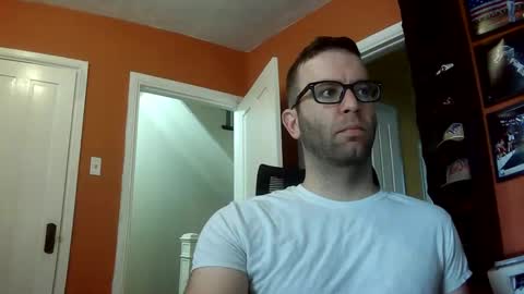 dweav240 online show from May 26, 2026, 2:13 pm