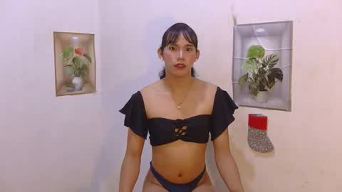 dy_namite online show from April 1, 2026, 6:05 pm