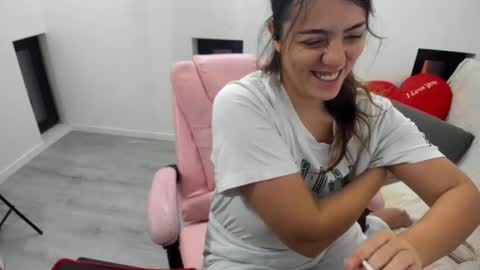 dayana online show from January 19, 2026, 5:33 am