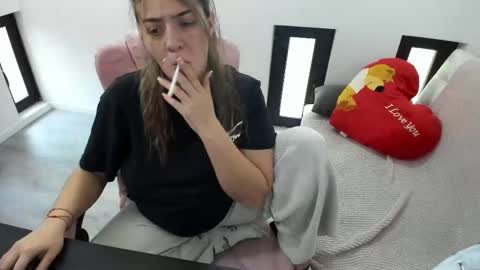 dayana online show from April 22, 2026, 4:59 am