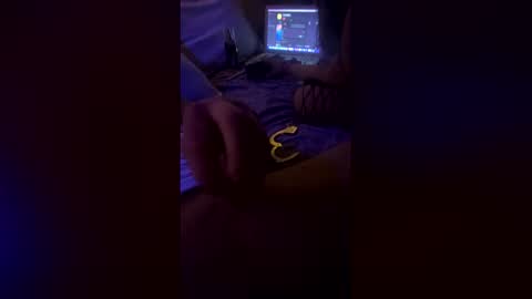 dyckandjayne online show from March 18, 2026, 8:28 am