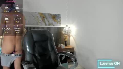 Snapshot of dyla_n18_ chatting on May 7, 2026, 8:47 pm dyla_n18_ online show from May 7, 2026, 8:47 pm