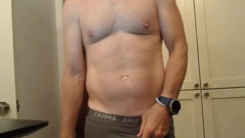 dylan1300 online show from April 21, 2026, 2:12 pm