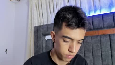 Dylan online show from September 25, 2025, 11:25 am