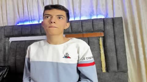 Dylan online show from September 29, 2025, 11:48 am