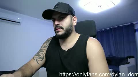 Snapshot of dylan_dom_ chatting on October 19, 2025, 10:21 pm Dylan Dom online show from October 19, 2025, 10:21 pm
