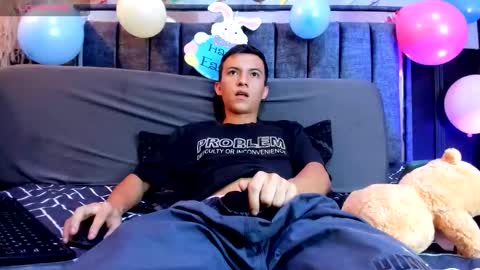 Snapshot of dylan_scott20 chatting on March 28, 2026, 12:49 pm dylan_scott20 online show from March 28, 2026, 12:49 pm