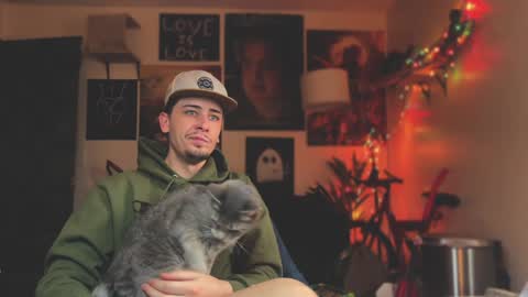 Dylan Daniel 7.8 online show from February 5, 2025, 5:09 pm