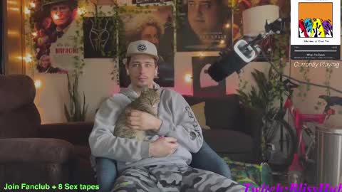 Dylan Daniel 7.8 online show from March 12, 2025, 6:22 pm