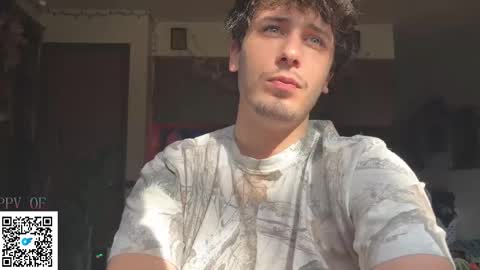 Dylan Daniel 7.8 online show from November 17, 2025, 7:19 pm