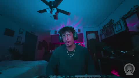 Dylan Daniel 7.8 online show from May 3, 2026, 1:22 am