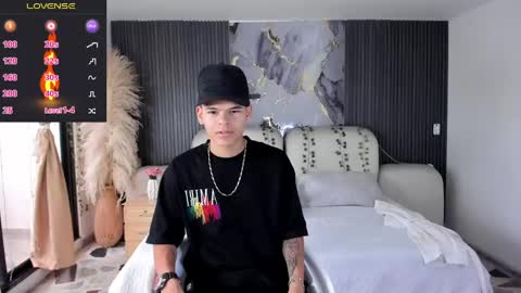 dylanroyce_ online show from March 17, 2026, 12:30 pm