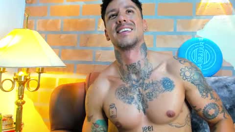 D Y L A N online show from February 22, 2025, 8:42 pm