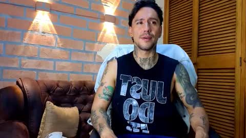 D Y L A N online show from February 25, 2026, 2:21 am