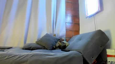 Snapshot of dylanstonne1 chatting on July 2, 2026, 5:57 am D Y L A N online show from July 2, 2026, 5:57 am