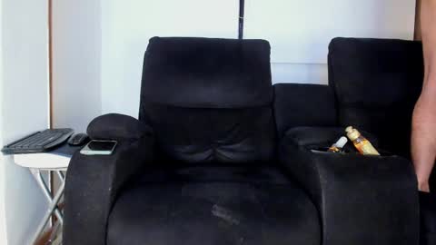 Dylann and Willy online show from March 12, 2025, 4:19 am