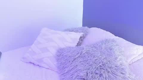 ---DYLAN--- online show from February 19, 2025, 6:55 am