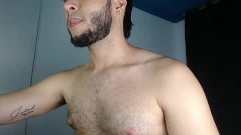 Snapshot of dylanxfun chatting on May 20, 2026, 5:02 am dylanxfun online show from May 20, 2026, 5:02 am