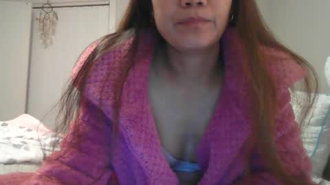 Snapshot of dylene1986 chatting on July 23, 2026, 1:31 pm dylene1986 online show from July 23, 2026, 1:31 pm