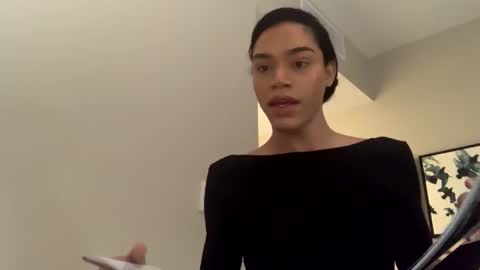 Dynasty online show from January 6, 2025, 10:37 pm