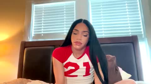 Dynasty online show from April 18, 2026, 7:18 pm