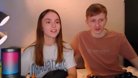 Julia and Dima online show from December 8, 2024, 9:41 pm